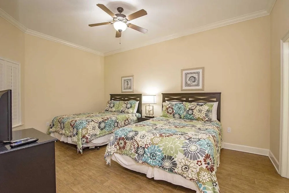 Phoenix West II 1808 3 Bedrooms 4 Bathrooms Condo