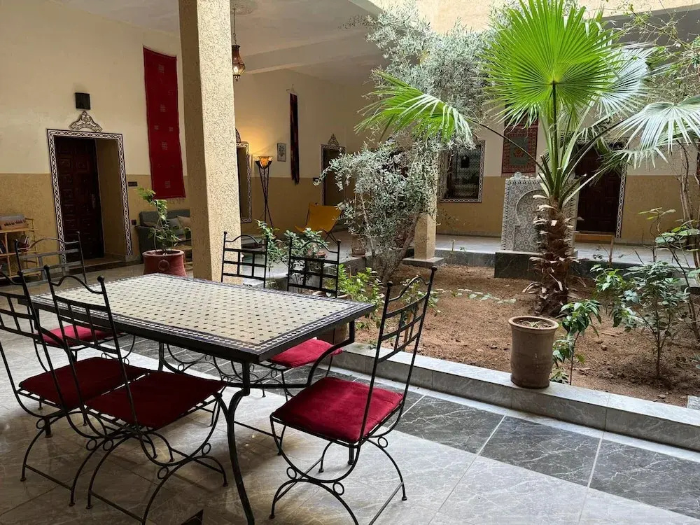 Chambres d'Hôtes Riad Dar Tazoulte