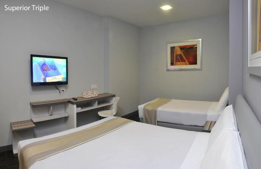 U Pac Hotel