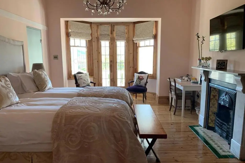 Suite with balcony