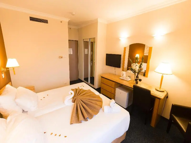 Standard Double room (full double bed)