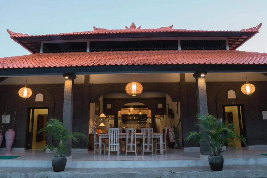 The Catur Villa
