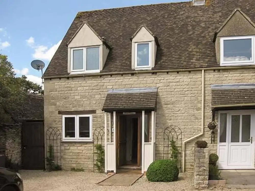 Hour Cottage
