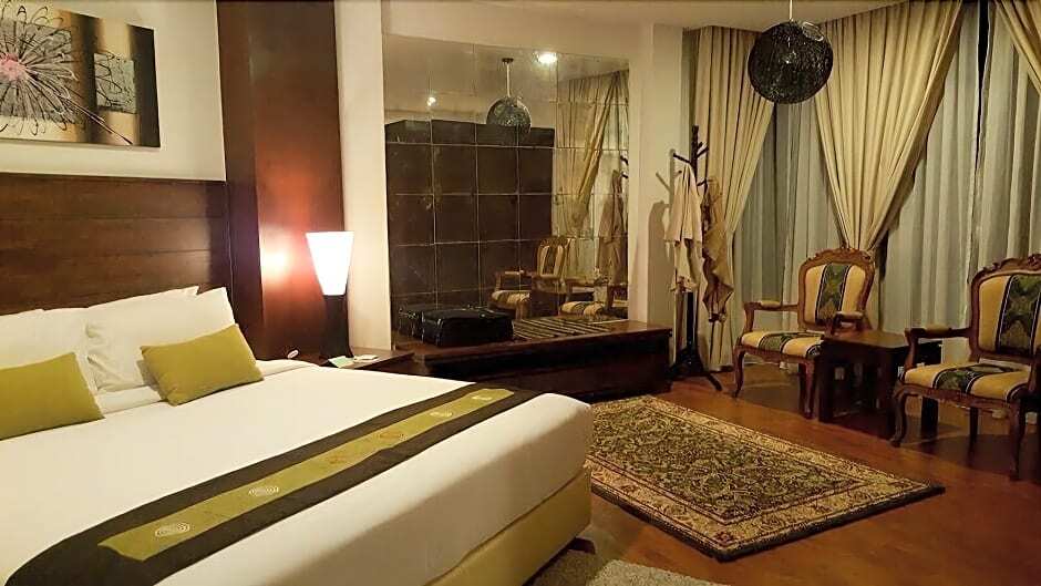 Samsuria Beach Resort & Residence