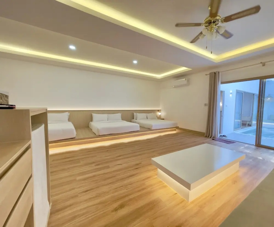 Deluxe Villa
