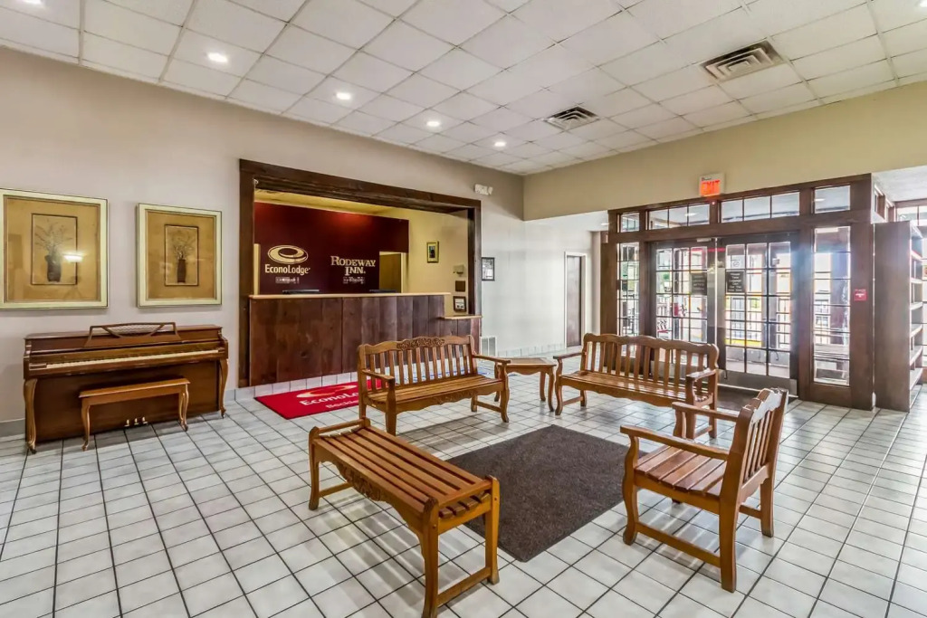 Econo Lodge Beckley — фото 2