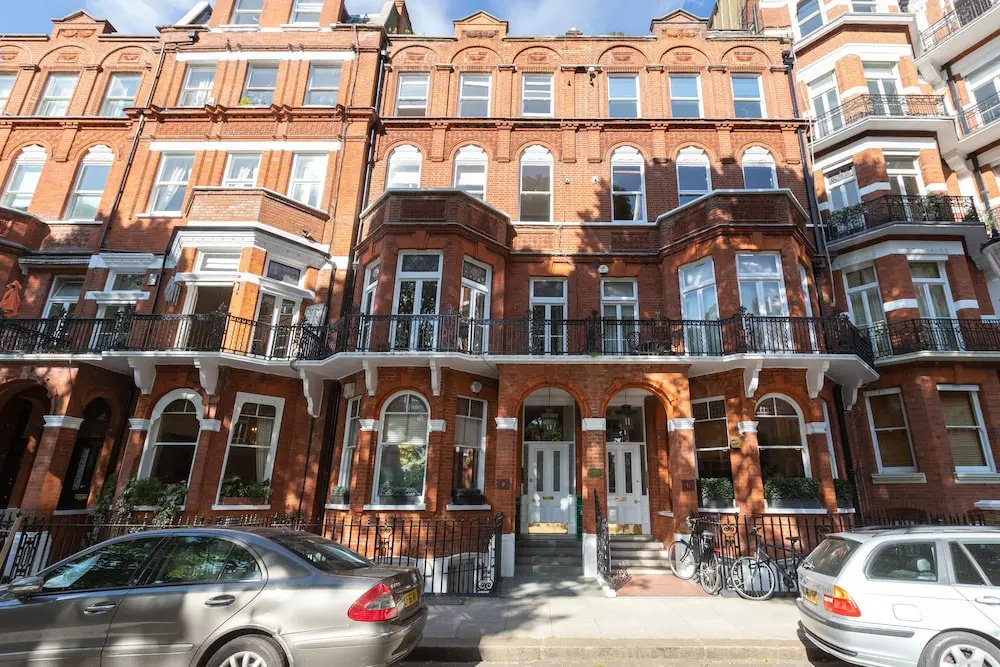2 Bdr South Kensington by the Residences