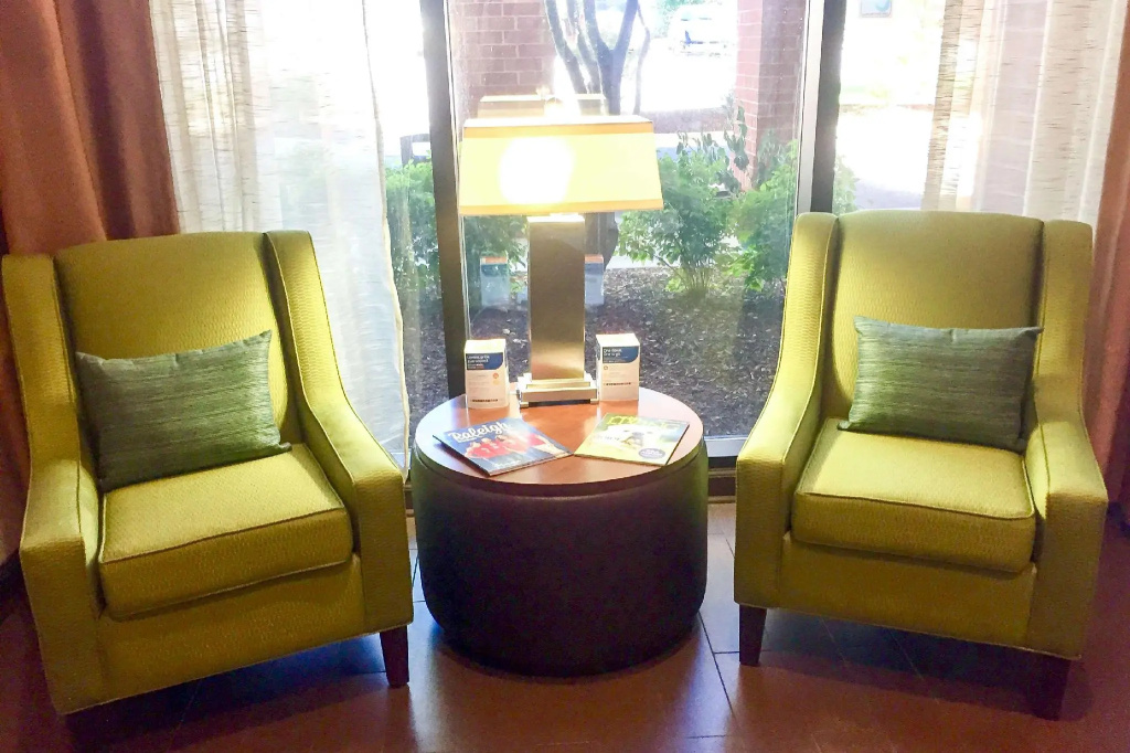 Comfort Suites Regency Park - Général