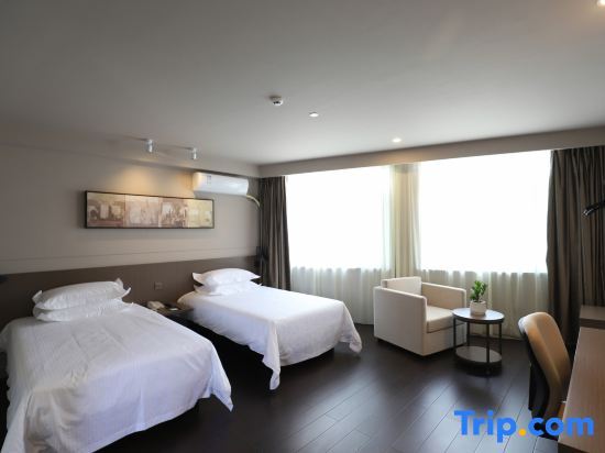 Taksu Sanur Hotel