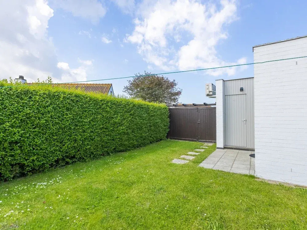 Peacefully Located Holiday Home Near the sea