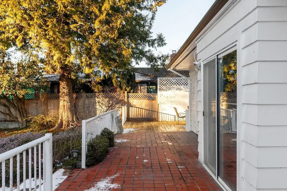 Classic House in Heart of Vancouver