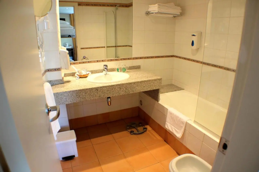 Hotel photo 40