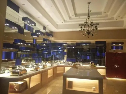Food & Beverage