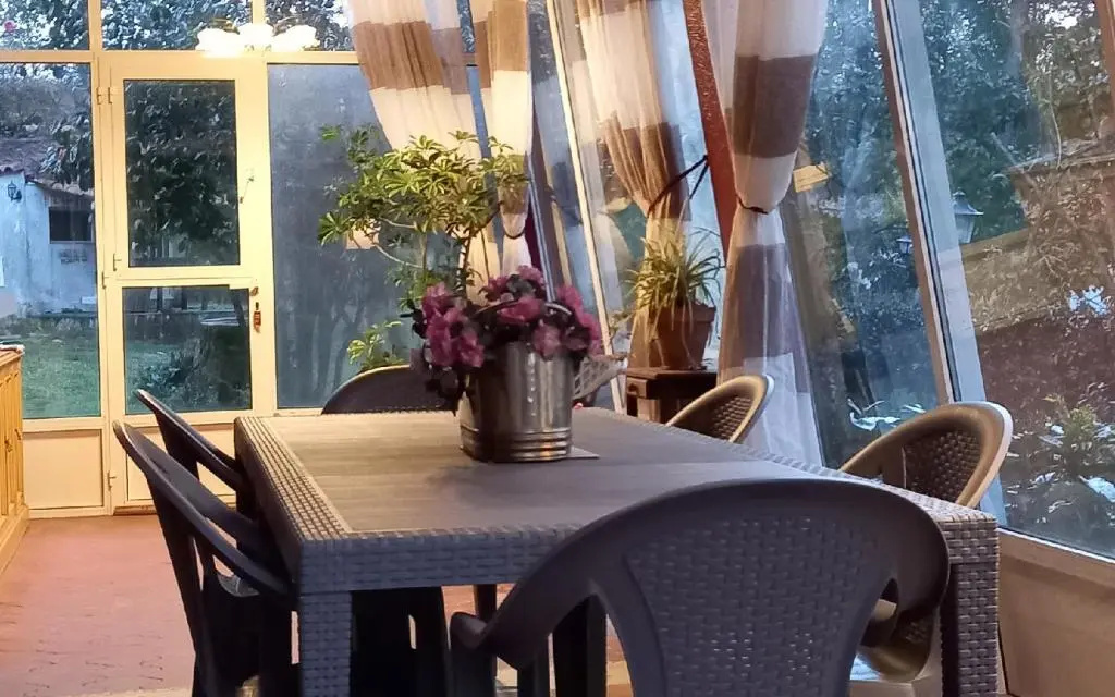 Balcony & Terrace