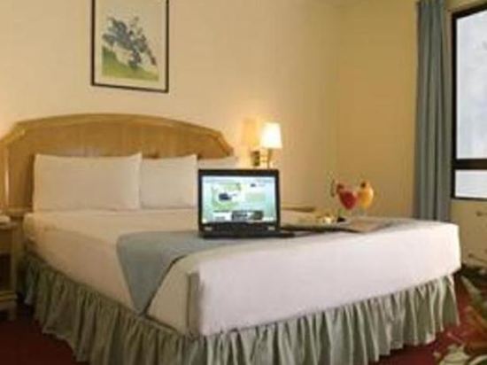 The Aston Hotel