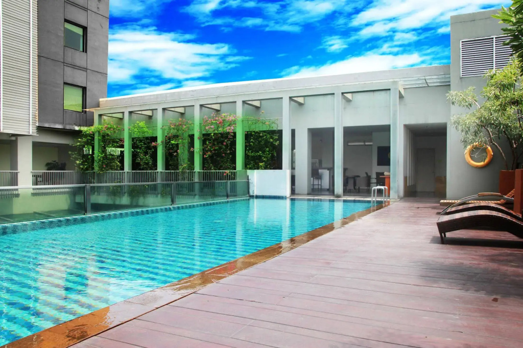 Sparks Life Jakarta, ARTOTEL Curated - Général