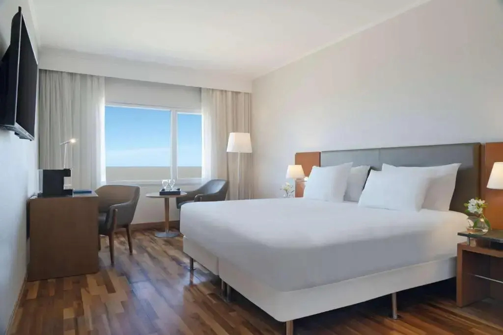 Superior Double room with view (full double bed)