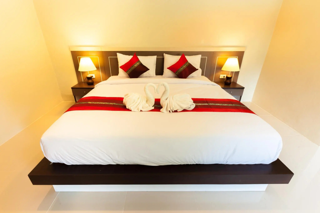 Standard Double room (full double bed)