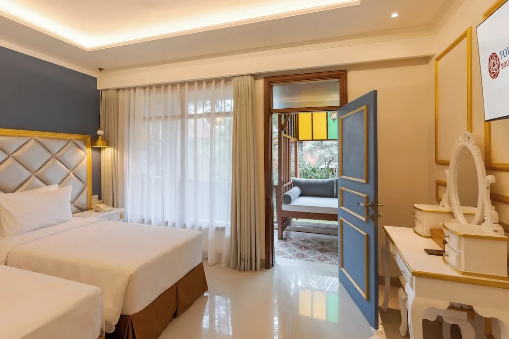 Fourteen Roses Boutique Hotel Legian