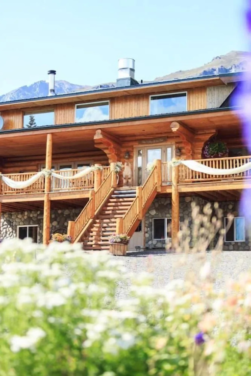 Majestic Valley Wilderness Lodge