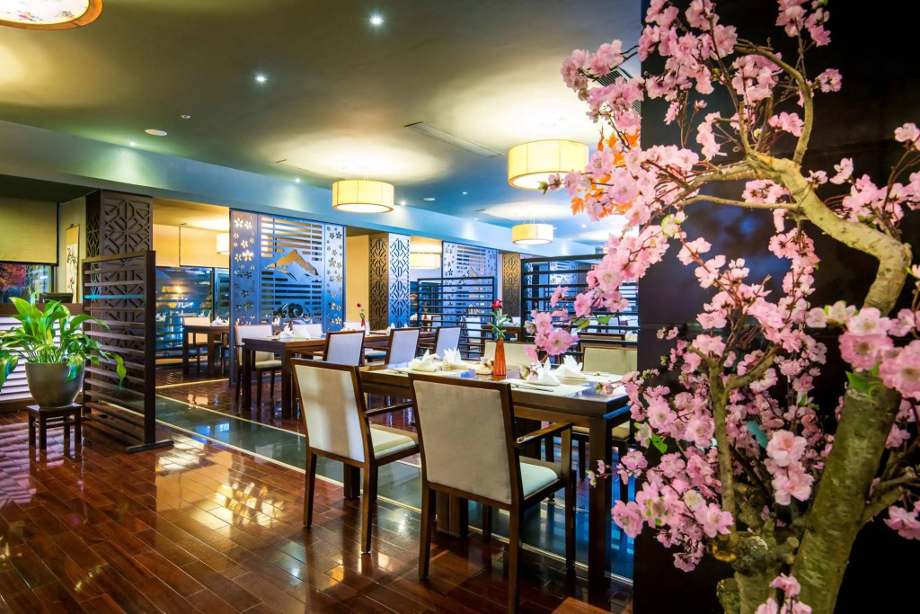 Royal Halong Hotel, Халонг, В'єтнам мініатюра 27