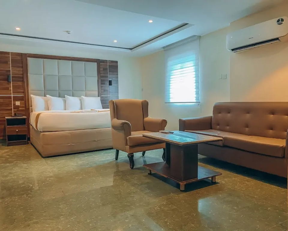 Hotel photo 17