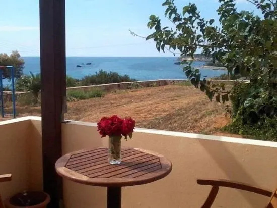 Kioni Villas