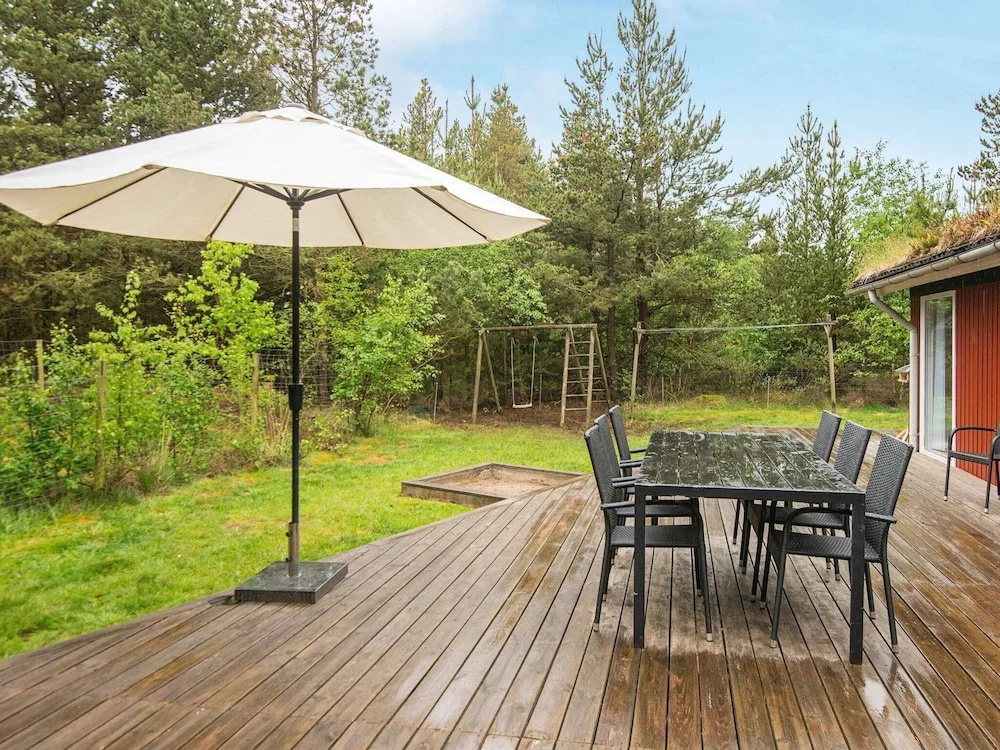 6 Person Holiday Home in Romo