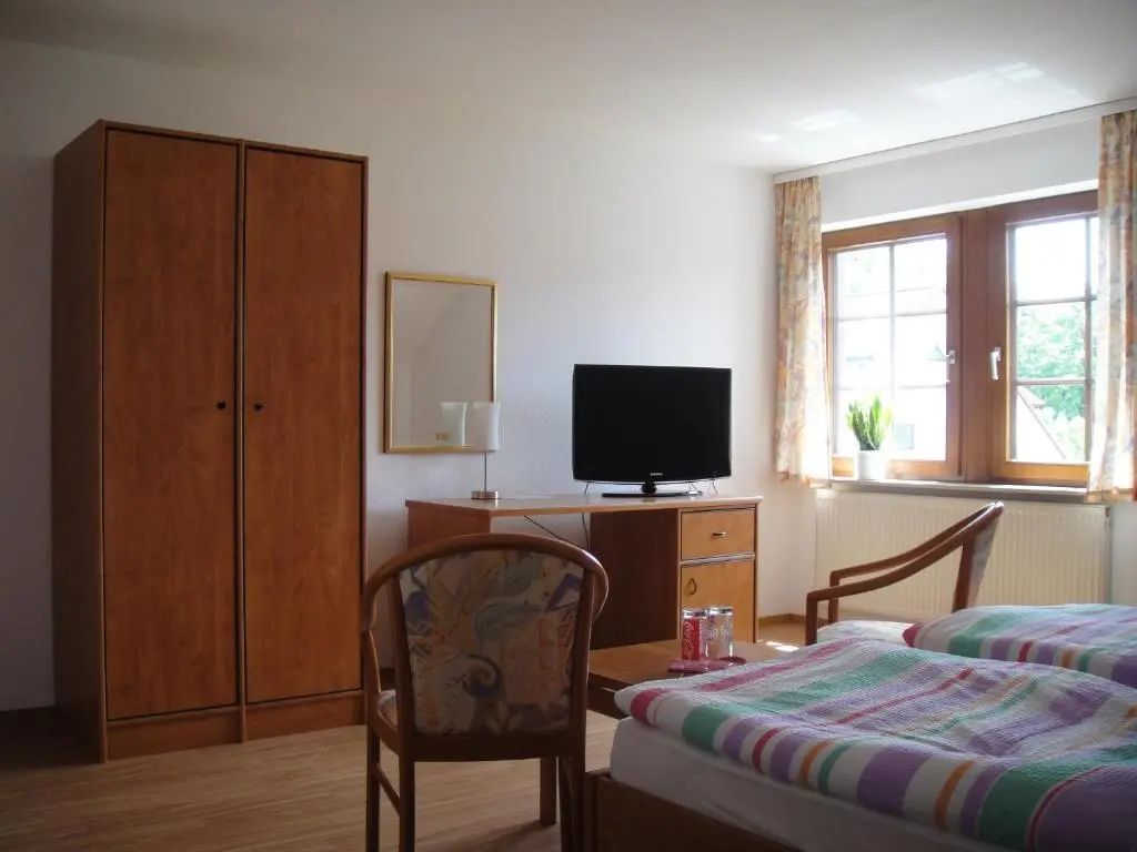 Standard Double room (full double bed)