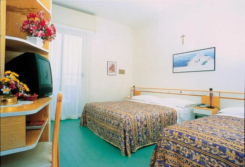 Standard Quadruple room with balcony