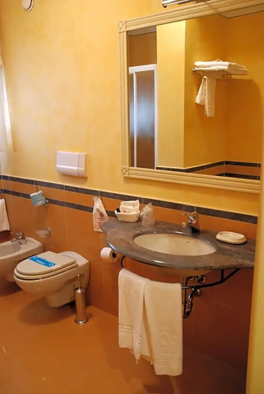 Hotel Continental Brescia - Chambres