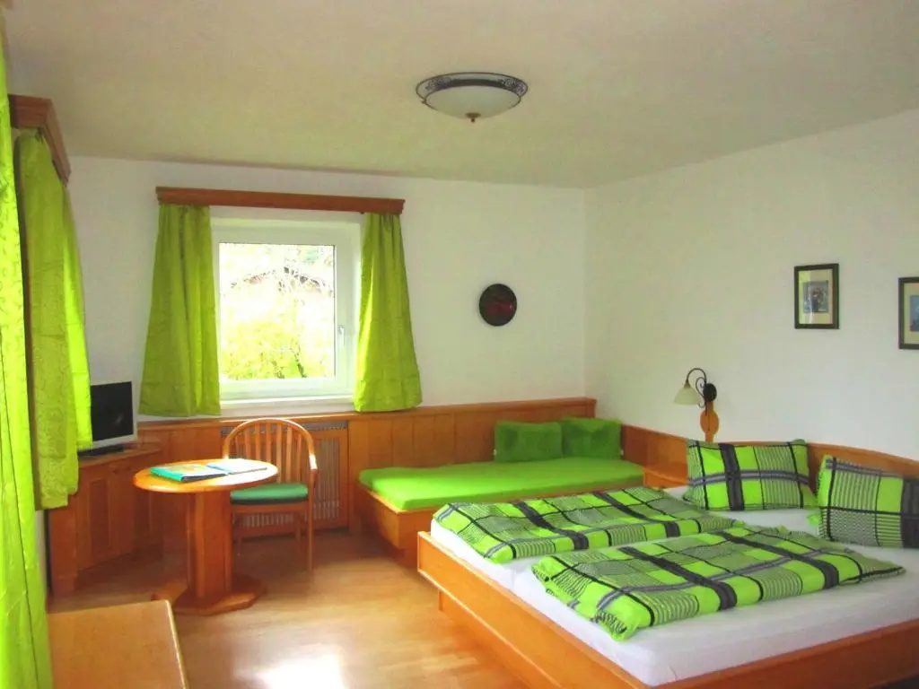 Standard Double room with balcony (full double bed)