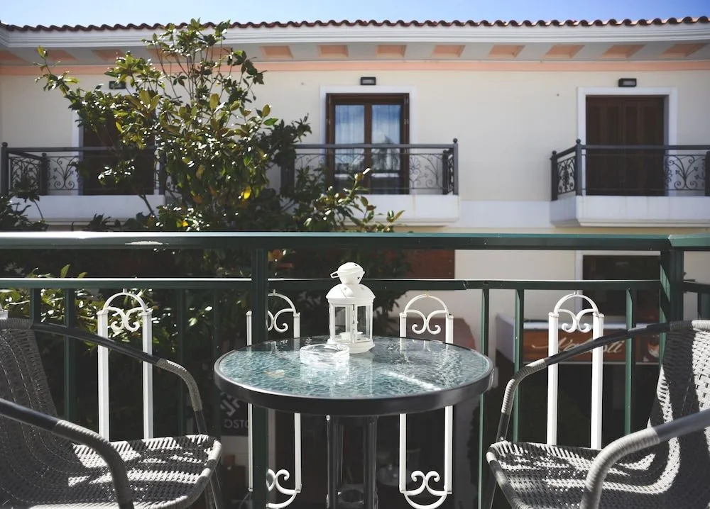 Albertos House