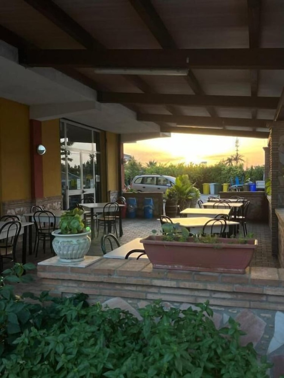 Hotel photo 12