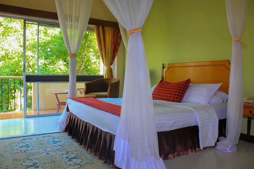 The Equator Hotel - Chambres