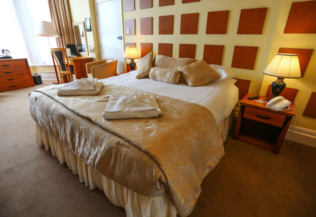 Royal Exeter Hotel - Général