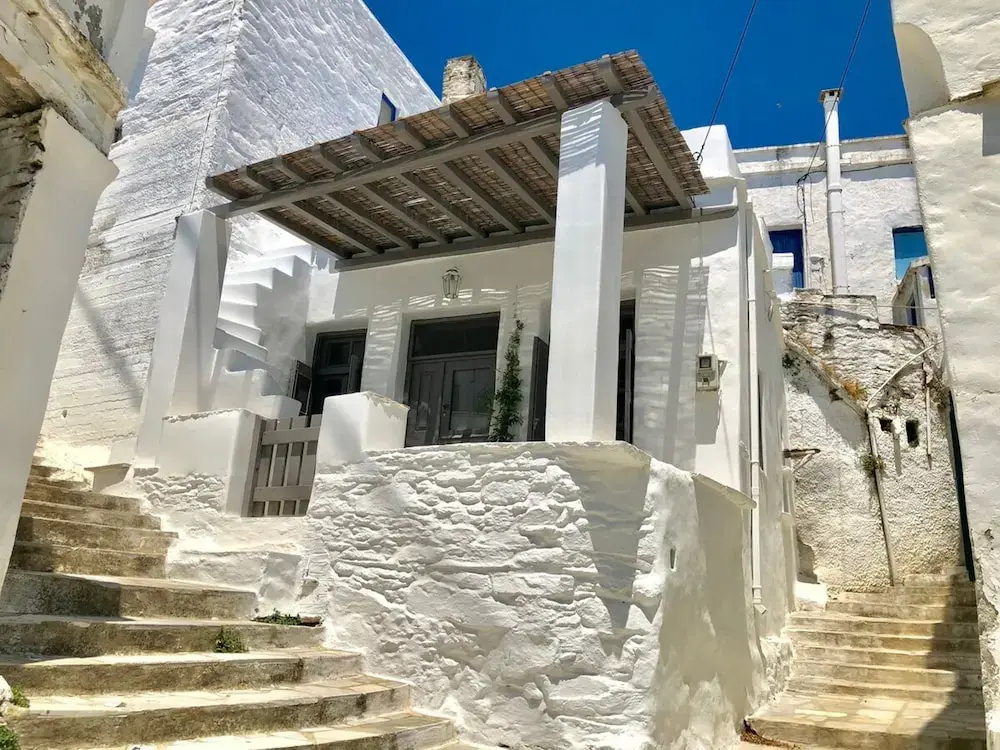 Village Aura in Tinos