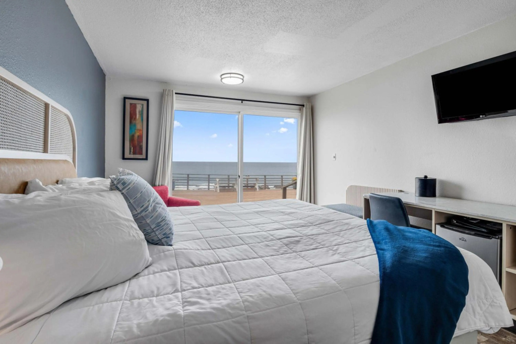 Seagull Beachfront Inn — 3
