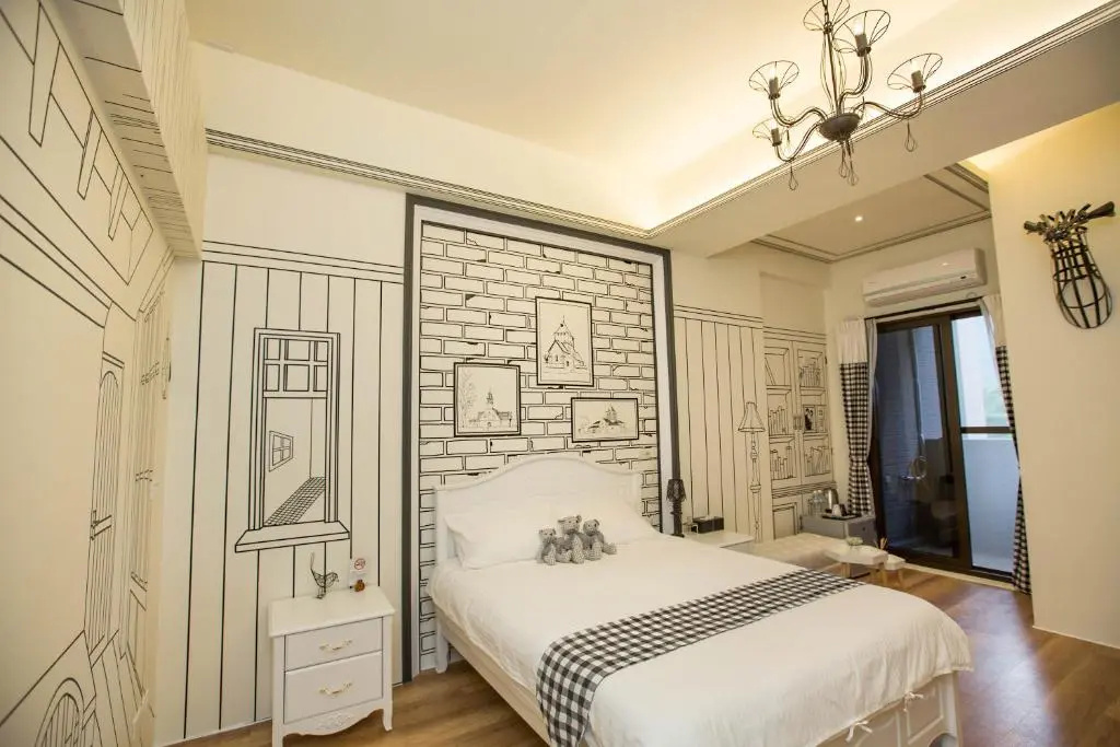 Deluxe Double room with balcony (full double bed)