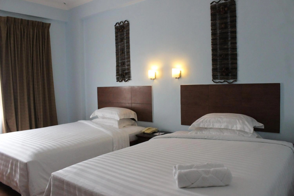 Отель Hotel Maluri в Куала-Лумпуре