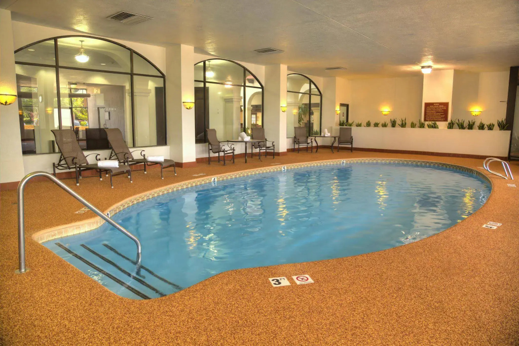 Embassy Suites by Hilton Tulsa I-44 - Général