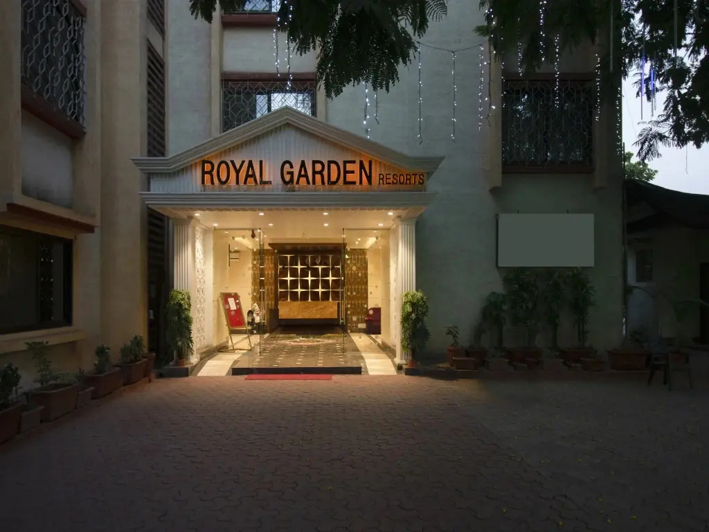 Royal Garden Resort & Lawns by OYO Rooms