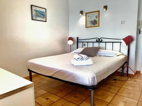 Afficher la photo 6 — Aparthotel Riviera - Promenade Des Anglais - 1 Bedroom Ac Apartement - Amazing Sea View - Large Terr
