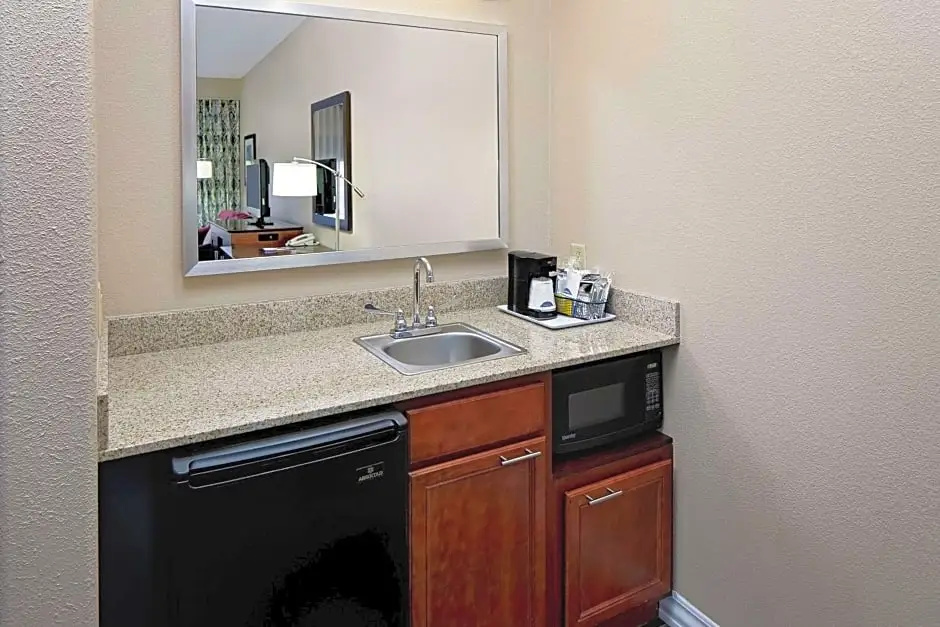 Hampton Inn & Suites Denton - Chambres