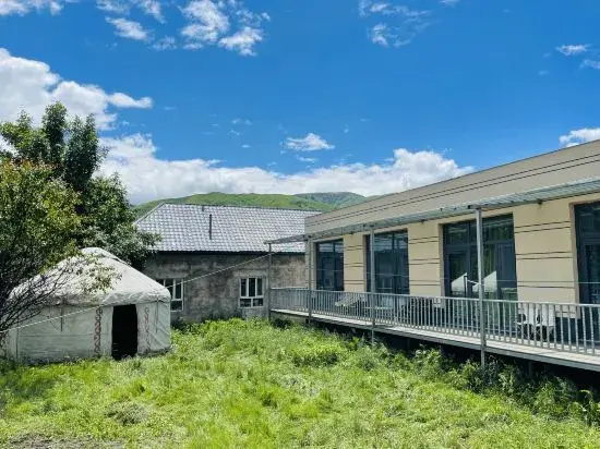 Hulin Xiahe Homestay