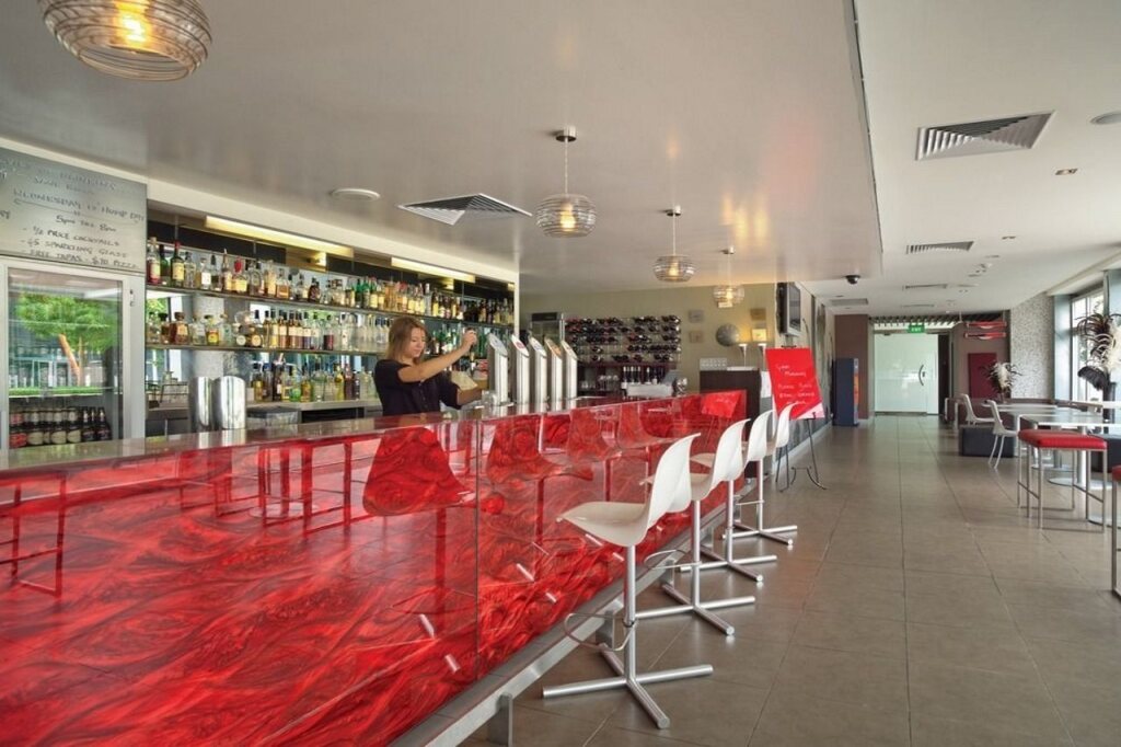 Adina Apartment Hotel Perth by null