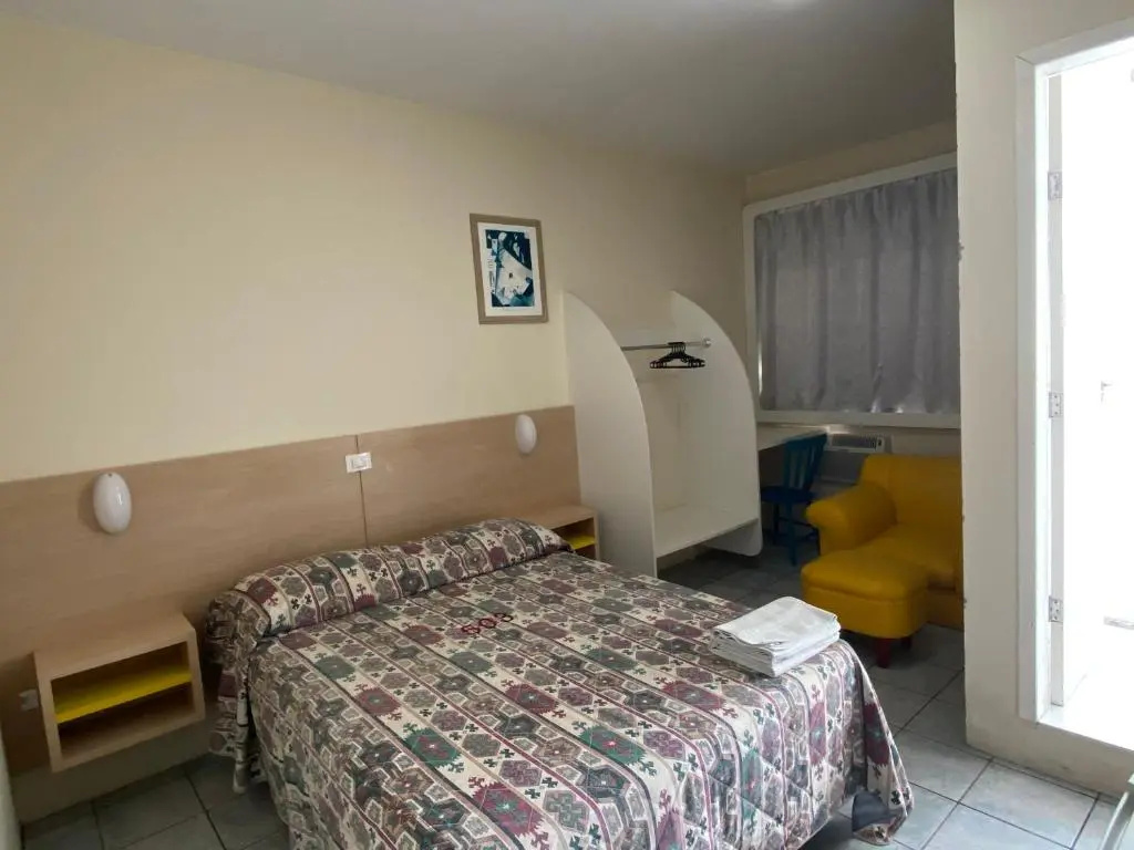 Suite with mountain view