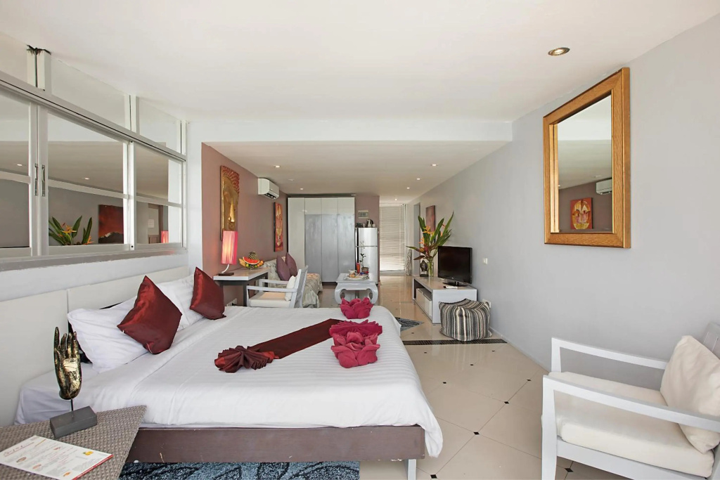 Enjoy Beach Hotel — 3