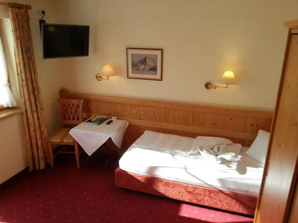Comfort room