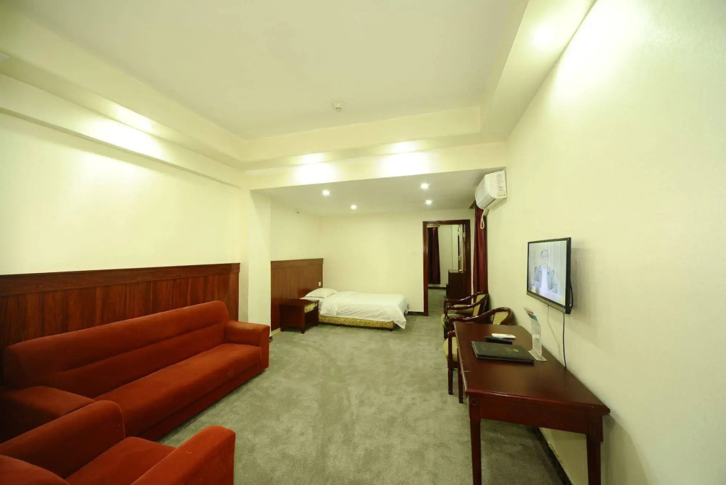 Junshan Hotel — фото